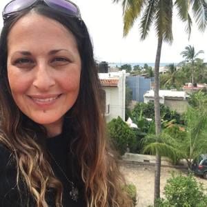 Meet your Posher, Stacey